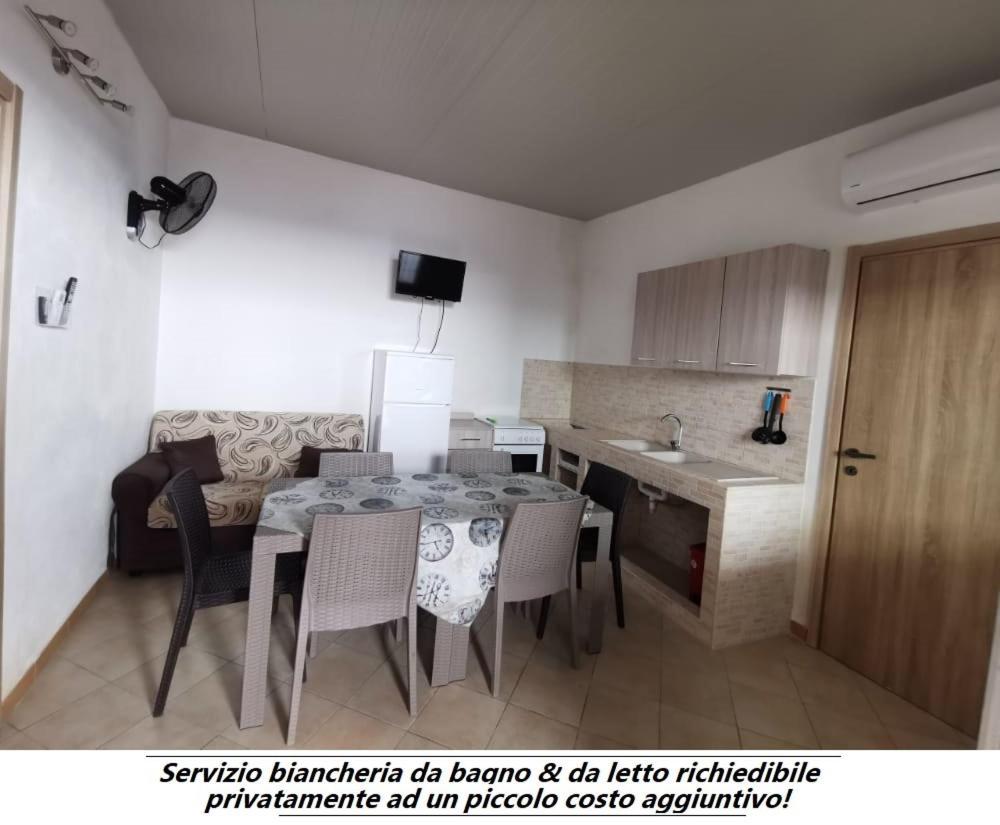 Villa Luna - Villa Vacanze Indipendente & Climatizzata - Salento - Puglia - Italy San Pietro in Bevagna Zewnętrze zdjęcie
